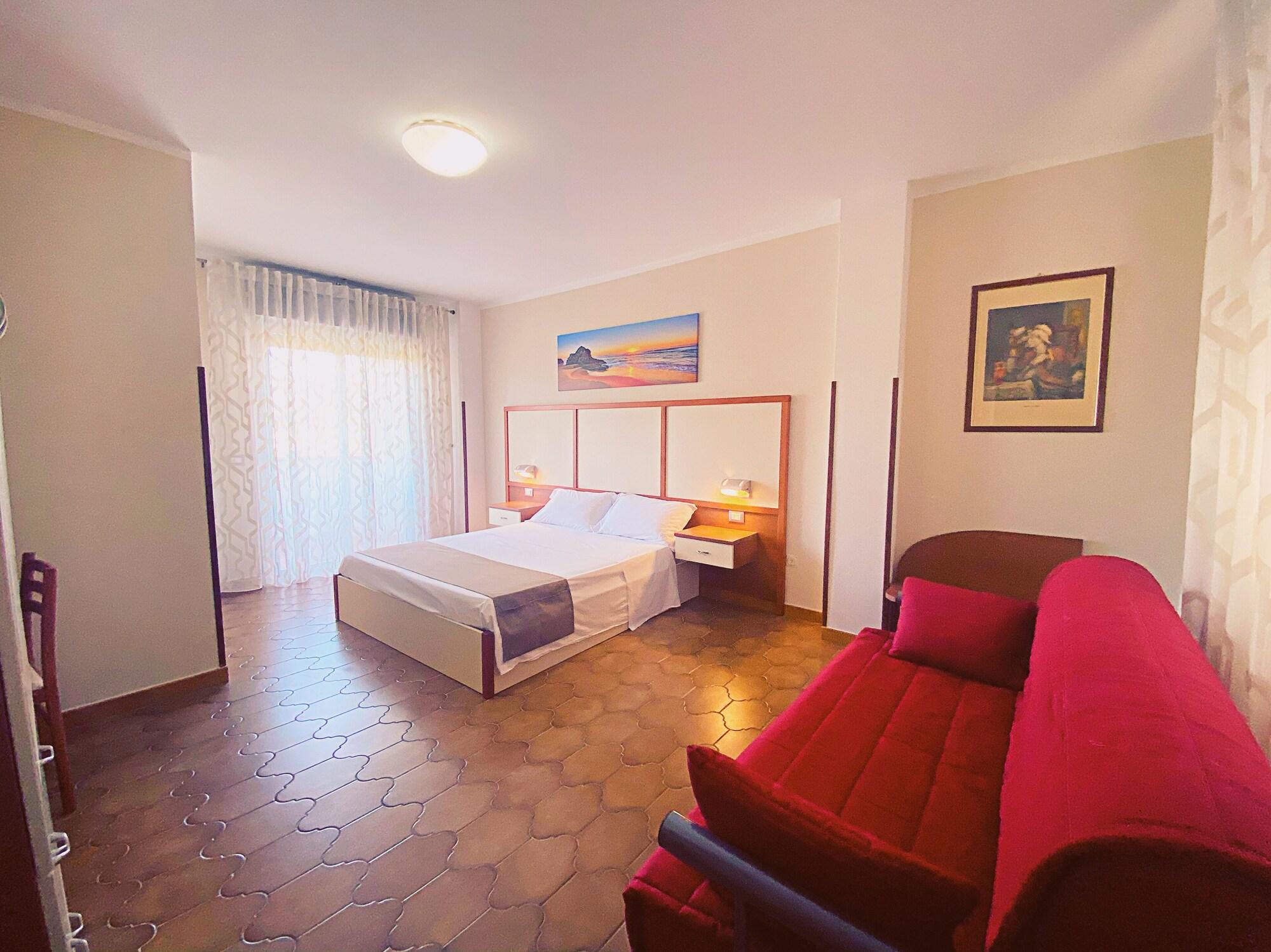 Residence Hotel Felix 리카디 외부 사진