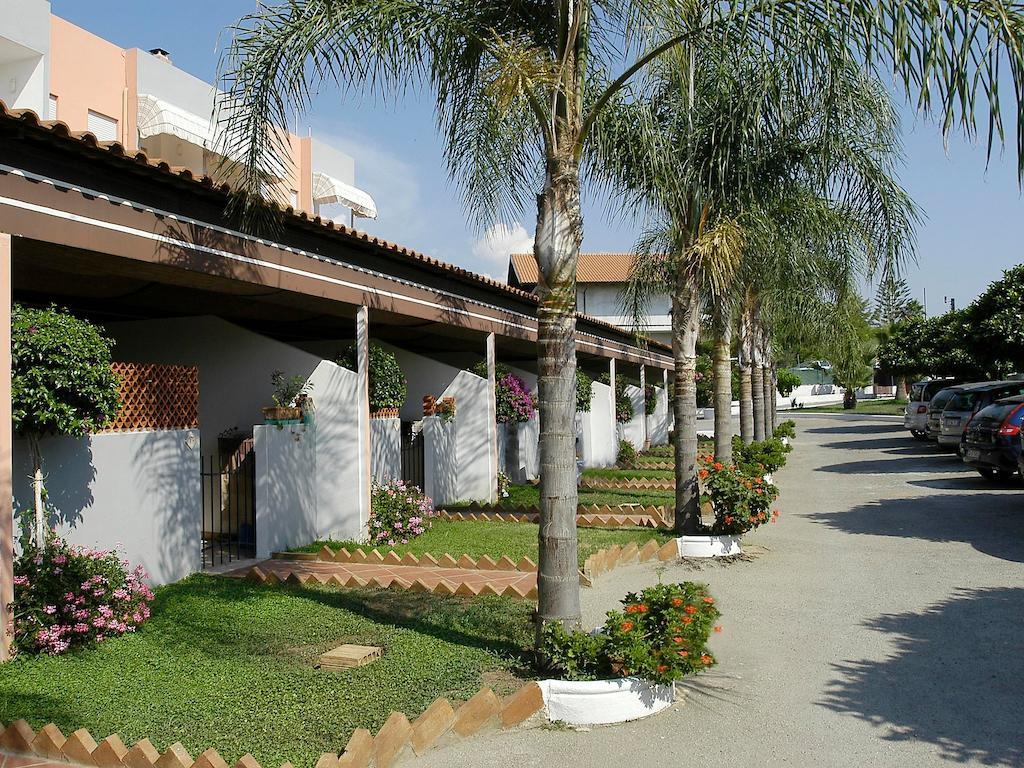 Residence Hotel Felix 리카디 외부 사진